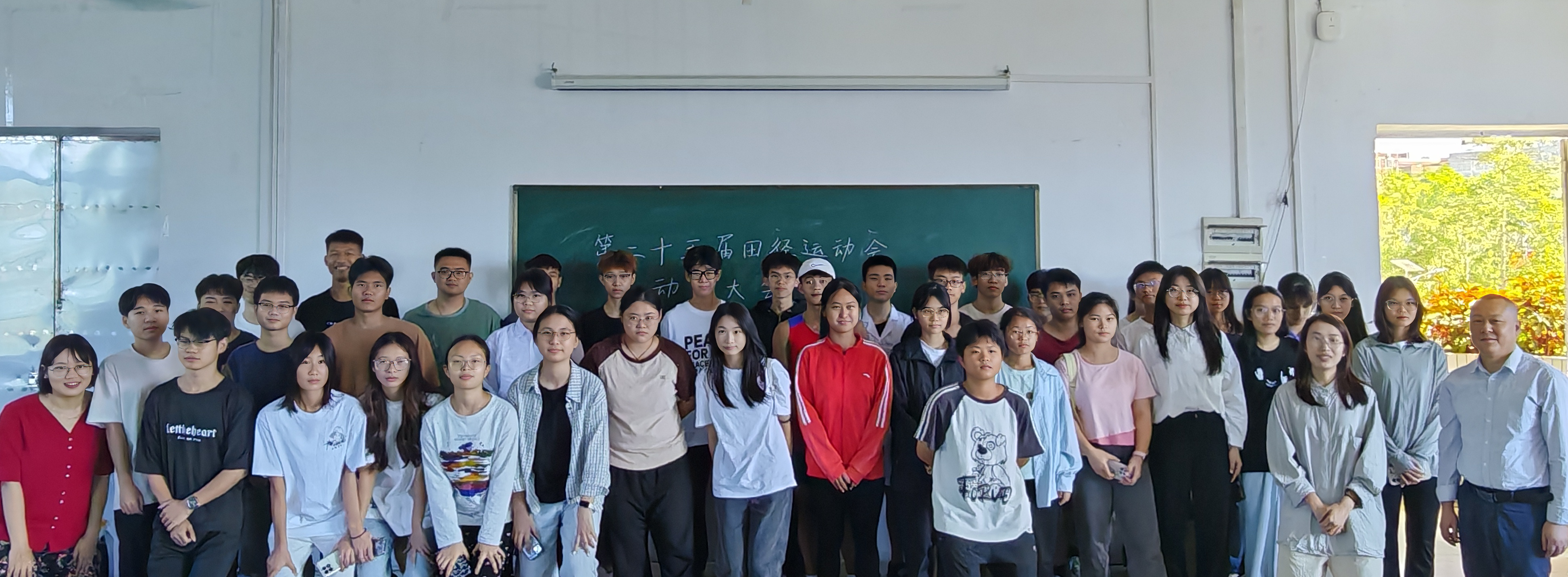 1857052524673181.png 1857052524673181.png